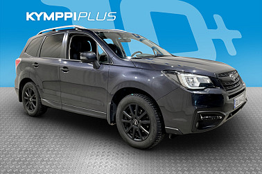 Subaru Forester 2,0i XS CVT ** Suomi-auto / Vetokoukku / Peruutuskamera / Vakkari ** - ** Sähkösäätöinen kuljettajan istuin / Xenon / Lohkolämmitin sisäpistokkeella **