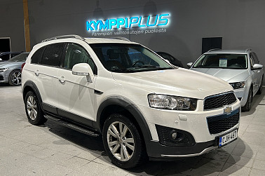 Chevrolet Captiva SUV LT 2,4 123kW AT6 AWD 7-henk. **Koukku / Navi / Webasto kaukosäädöllä - Tilava ja hyvin huollettu 7-paikkainen Chevrolet Captiva – valmis palvelemaan koko perhettä ympäri vuoden.