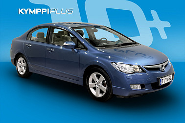 Honda Civic 4D 1,8i Comfort Business** Kattoluukku / Vakkari / Koukku / Suomi-Auto - Luotettava Suomi-Civic, huollettu 144tkm, ketjukone, hyvä varustetaso ja kahdet renkaat.