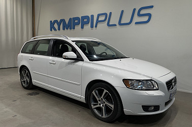Volvo V50 1,6D DRIVe S/S Classic Business** Webasto / Koukku / Nahat / Juuri katsastettu