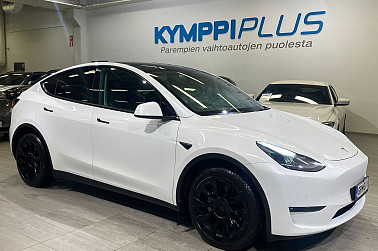 Tesla Model Y Long Range**20