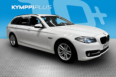 BMW 520 F11 Touring 520d A xDrive Edition Exclusive / Webasto / Nahat / Koukku / Ratinlämmintin / Sporttipenkit / LCI - Suomi-auto / Xenon valot / Tutkat / Sähkötoiminen takaluukku / Bluetooth audio / Osa sähköpenkit