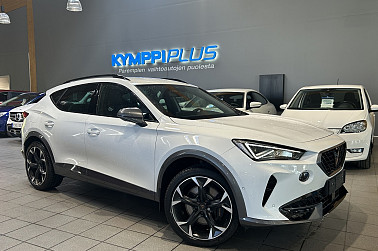 CUPRA Formentor VZ 1.4 PHEV 180 kW e-HYBRID DSG ** Adap.vakkari / Kessy / LED / Kamera - Tyylikäs ja urheilullinen CUPRA tarjoaa yhdistelmän suorituskykyä, ajomukavuutta ja huippuvarustelua.