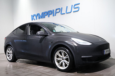 Tesla Model Y Long Range ** Musta / Matrix LED / Lämpöpumppu / Lasikatto ** - ** SoH 93,4% / Takuu voimassa / Akuston esilämmitys **