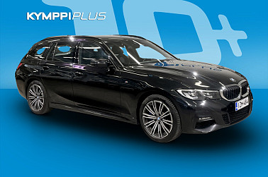 BMW 330 G21 Touring 330e xDrive A Charged Edition M Sport ** Vetokoukku / LED / Navigointi / 2 x Renkaat ** - BMW 330e xDrive Touring M Sport – lataushybridi, neliveto, huippuvarustein!