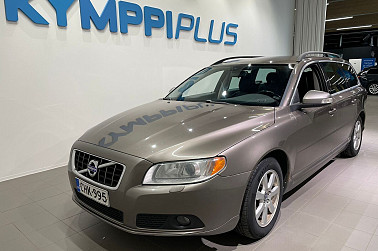 Volvo V70 Myydään huutokaupat.com sivustolla - Luotettava ja tilava Volvo V70 2,4D Momentum – Hyvin varusteltu, erinomainen perheauto.