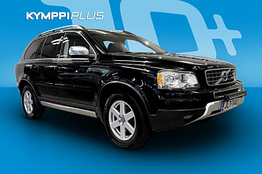 Volvo XC90 D5 AWD R-Design aut / 7-P./ Webasto / Koukku / Nahat / Muistipenkki - Tyylikäs, tilava ja turvallinen perhe-SUV nelivedolla ja teholla – mukavuus ja ajettavuus kohdillaan.