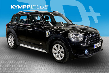 MINI Countryman Cooper SE ALL4 Essential ** Suomi-auto / 2 omistajaa / Huoltohistoria / 2 x renkaat  ** - RAHOITUSKORKO tähän autoon vain 2,49% - Taloudellinen plug-in MINI, hyvin varusteltu ja huollettu – sähköajo arkeen helposti nyt!!