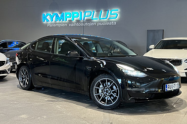 Tesla Model 3 Long Range **Matrix LED / Lämpöpumppu / Autopilot** - Pitkän toimintamatkan Tesla