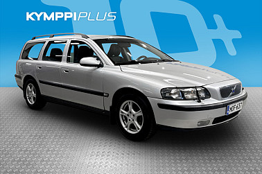 Volvo V70 2,4 170hv aut * Vetokoukku / Muistipenkki / Vakionopeudensäädin * - Kahdet hyvät renkaat / Auto. Ilmastointi / Osanahat