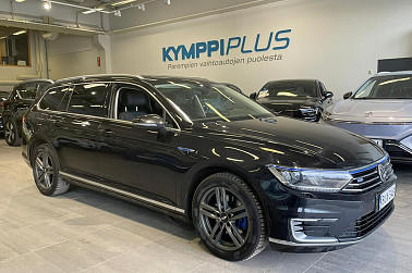 Volkswagen Passat Variant GTE Plug-In Hybrid 160 kW (218 hv) DSG-automaatti**Alletaittuva vetokoukku / ACC / Peruutuskamera / Mirror Link** - Volkswagen Passat Variant GTE DSG vm 2016