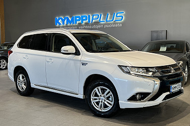 Mitsubishi Outlander PHEV Intense 4WD 5P ** Vetokoukku / Navigointi / Kamera ** - Rockford / Keyless / SoH 68,1 %