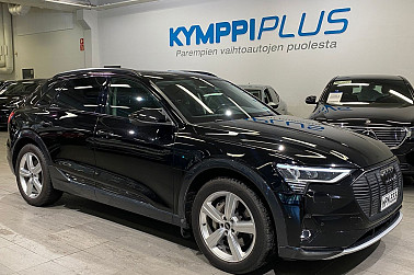 Audi e-tron 50 quattro **Koukku / ACC / Nahat / 2x renkaat vanteilla** - Audi e-tron 50 quattro – sähköistä voimaa, tyyliä ja huippuvarusteet!