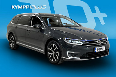 Volkswagen Passat Variant GTE Plug-In Hybrid 160 kW (218 hv) DSG ** ACC / Puolinahat / Bi-LED / Vetokoukku / Sähköluukku ** - Lämmin lähtö, hiljainen kyyti ja tehoa tarvittaessa!