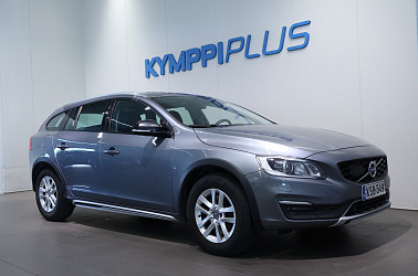 Volvo V60 Cross Country D4 AWD Business aut ** Webasto / Adapt.vakkari / Navi / Vetokoukku ** - Suomi-auto ensimmäiseltä omistajalta merkkiliikkeen huoltohistorialla!