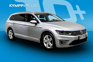 Volkswagen Passat Variant GTE Plug-In Hybrid 160 kW (218 hv) DSG-automaatti ** Webasto / Adapt. vakkari / Dimimittaristo ** - Ollaan rehellisiä – tämä ei ehkä muuta ilmastoa yksin, mutta näyttää siltä että yrität