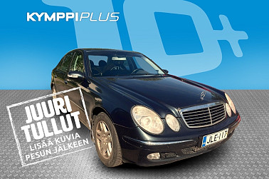 Mercedes-Benz E 240 A - Kattoluukku / Vetokoukku / Kamera / Vakkari / Moottorinlämmitin