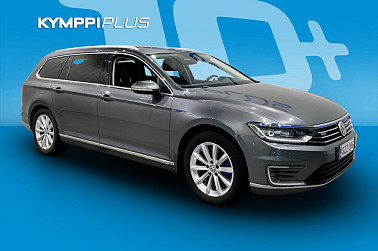 Volkswagen Passat Variant GTE Plug-In Hybrid 160 kW (218 hv) DSG-automaatti** Webasto / Adapt.vak / Koukku / LED / Kamera - Juuri huollettu!