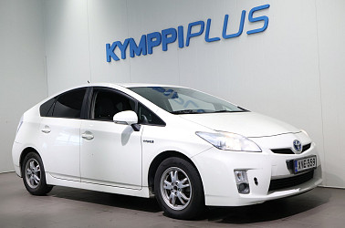 Toyota Prius HSD 5ov ** Suomi-auto / 2x renkaat ** - Taloudellinen, käytännöllinen ja luotettava valinta