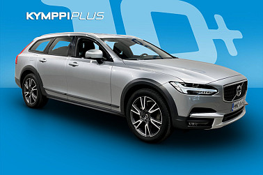 Volvo V90 Cross Country D4 AWD Pro aut ** VOC / Webasto / Koukku / 360 kamera / Adapt. Vakkari / 1-omisteinen - Tyylikäs ja tilava Volvo V90 Cross Country D4 AWD Pro yhdistää mukavuuden, suorituskyvyn ja huippuvarustelun – valmiina uusiin seikkailuihin.