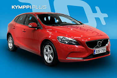 Volvo V40 T2 Kinetic - Lohko+sisäpistoke / Vetokoukku / Automaattinen ilmastointi / Vakionopeussäädin