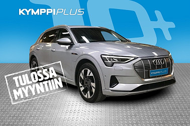 Audi e-tron 55 quattro * Led / Irroitettava vetokoukku / Nahkaverhoilu / Sähkösäätöiset etuistuimet ** - Acc / Peruutuskamera / 2xrenkaat