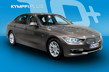 BMW 320 F30 Sedan 320d EfficientDynamics Edition A Business Lines ** Lohko sisähaaralla / Ratinlämmitin / Cruise ** - BMW 320d F30 – saksaninsinöörin taidonnäyte, joka nielee kilometrejä ja egoja. Tyylikäs, taloudellinen ja vaarallisen miellyttävä ajaa.