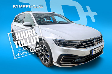 Volkswagen Passat Variant GTE Plug-In Hybrid 160 kW DSG-automaatti * Matrix LED / Keyless / ACC / Navi * - Tyylikäs, tehokas ja täynnä huippuvarusteita – Passat GTE tekee arjesta sähköisen sujuvaa!