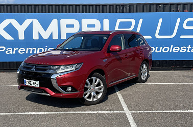 Mitsubishi Outlander PHEV Instyle Navi 4WD 5P **Koukku / LED / Navi / 360 kamera ** - Erittäin siisti ja huolella pidetty Outlander PHEV – käy katsomassa Vantaalla!