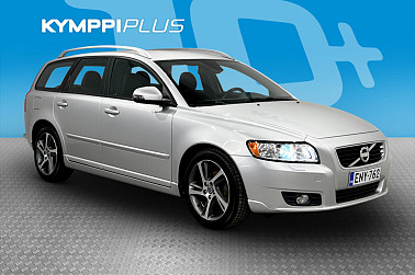 Volvo V50 1,6D DRIVe S/S Classic **Webasto / Vakionopeudensäädin / 2x renkaat ja vanteet** - Bluetooth / Isofix / 2x avain