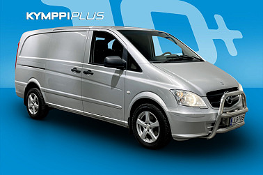 Mercedes-Benz Vito 113CDI -3,05/32K keskipitkä A2 Aut. ** Webasto / Lohko ja sisäp. / Koukku ** - Luotettava ja lämmin Vito työpäiville – Webasto, vanerointi ja voimaa arjen jokaiseen kuormaan.