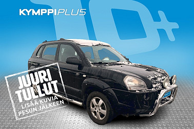 Hyundai Tucson 2,0 4wd GLS ** / Vakkari / Kahdet renkaat / Koukku / - Neliveto / Moottorilämmitin + sisähaara /