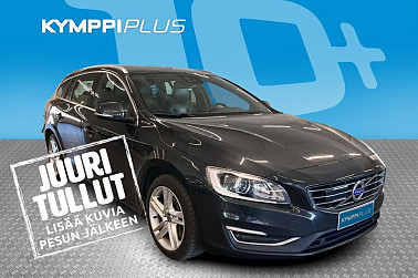 Volvo V60 D5 AWD Twin Engine Summum aut ** Koukku / Webasto / Nahat ** - Huippuvarusteltu, sekä taloudellinen Volvon diesel lataushybrid!