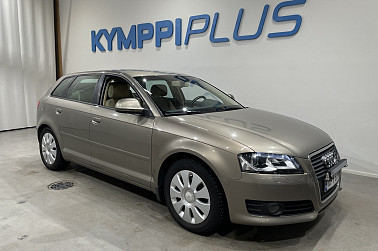 Audi A3 Sportback Ambiente 1,8 TFSI 118 kW ** Suomi-auto / Vetokoukku / Vakkari / Xenon - Siistikuntoinen sekä taloudellinen Audi A3 manuaali vaihteistolla odottaa uutta omistajaansa! Tervetuloa tutustumaan!