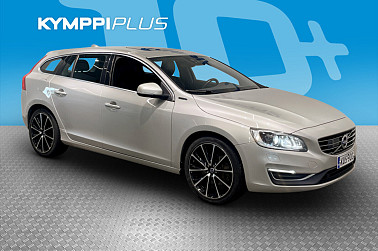 Volvo V60 D5 AWD Twin Engine Bus Summum Edit aut **Acc, Kamera, Nahat, Kattoluukku**