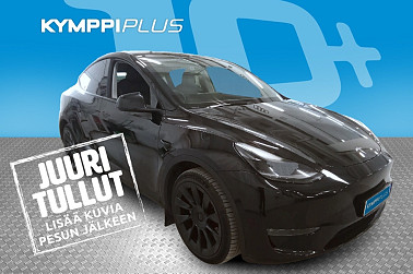 Tesla Model Y Long Range ** Lämpöpumppu / Vetokoukku / 2xrenkaat vanteilla / Tehdastakuu ** - RAHOITUSKORKO tähän autoon vain 3,89% - Autopilot / Panoraama / Premium audio