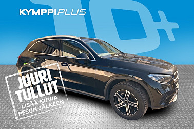 Mercedes-Benz GLC 300 e 4MATIC A / ACC / Kaistavahti / Navi / LED / P.kamera / P.tutkat / Koukku / 1. Om ** - RAHOITUSKORKO tähän autoon vain 2,49% - Suomi-auto / AVANTGARDE sisä- ja ulkopaketti / SoH 94,7 %