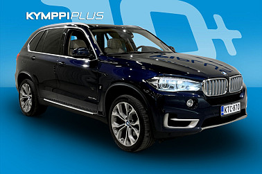 BMW X5 F15 xDrive40e A ** Harman Kardon / HUD / Panorama / 360-kamera / Comfort-nahat ** - Kaikki, mitä ajolta voi toivoa – yhdessä paketissa.