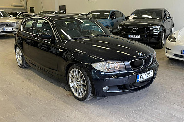 BMW 120 E81 M Sport Hatchback **Muistipenkki / Xenon / Tutkat / Koukku ** - Tyylikäs BMW M Sport, hyvä varustelu ja huollettu – valmis ajoon!