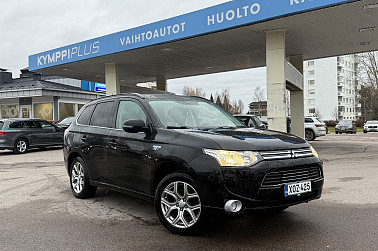 Mitsubishi Outlander PHEV Instyle Navi 4WD 5P * Keyless / Koukku / Nahat sähkösäädöllä * - Nelivetoinen ladattava hybridi huippuvarustein – tyylikäs, tilava ja taloudellinen Outlander PHEV!