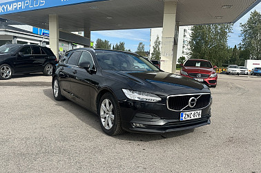 Volvo V90 D4 Momentum aut ** / Webasto / Kessy / Koukku / Acc / ** - Luotettava ja taloudellinen dieselmoottori, tilava farmari ja Volvolle tuttu korkea mukavuustaso.
