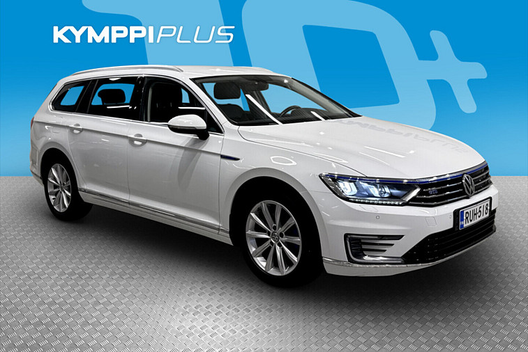 Volkswagen Passat Variant GTE Plug-In Hybrid 160 kW (218 hv) DSG-automaatti - Kessy / Koukku / ACC / Kamera / LED / Webasto / SoH 86,5%