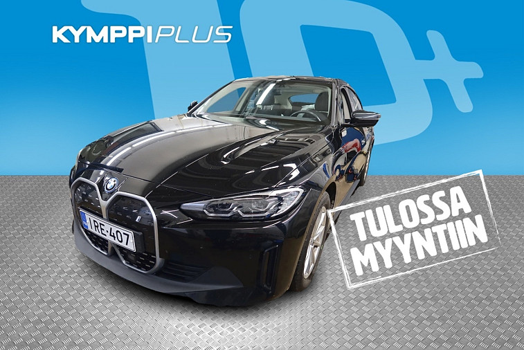 BMW i4 eDrive40 - 2 x Renkaat kevytmetallivantein / BMW Live Cockpit Plus / Connected Package Professional / Pysäköintiavustin