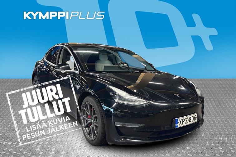 Tesla Model 3 Long-Range Dual Motor AWD - Led / Panoraama / 2 x renkaat vanteilla / Pyöräkoukku / Valkoiset nahat