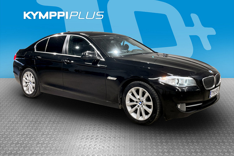BMW 520 F10 Sedan 520d TwinPower Turbo A Business - Urheiluistuimet / Nahkasisusta / Xenon / Lohko Pysäköintitutkat