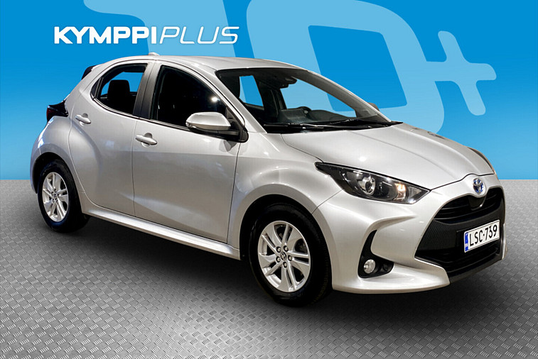 Toyota Yaris 1,5 Hybrid Active - 2 x Renkaat kevytmetallivantein / Moottorinlämmitin / ACC / Peruutuskamera / Navi / Lämmitettävä ohjauspyörä / Keyless