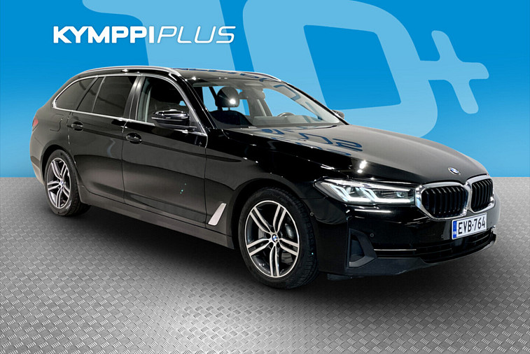 BMW 530 G31 Touring 530e xDrive - SOH 87,4% / Alletaittuva koukku / Adaptiiviset LED / ACC / Panorama / HiFi / AppleCarPlay / AndroidAuto