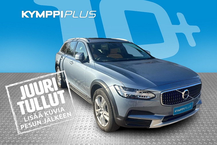 Volvo V90 Cross Country D4 AWD Business aut - ACC / Kamera / Koukku / High level Led / Nahat