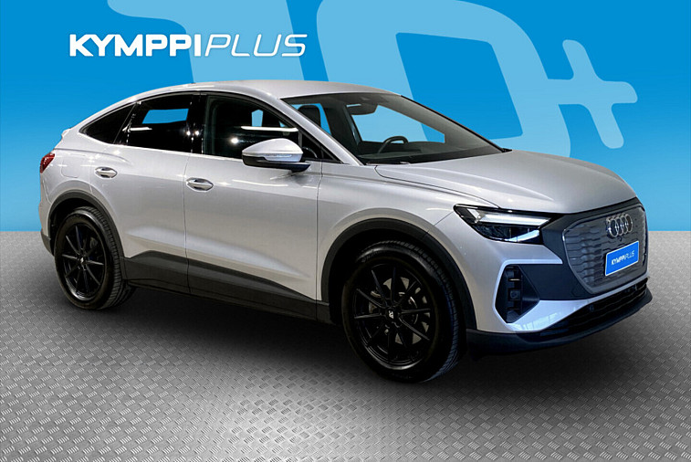 Audi Q4 e-tron 45 e-tron quattro - Kääntyvä vetokoukku / LED-ajovalot / Navigointi / Urheiluistuimet / Lämpöpumpppu / Keyless / Adapt. Cruise / Kahdet renkaat vantein