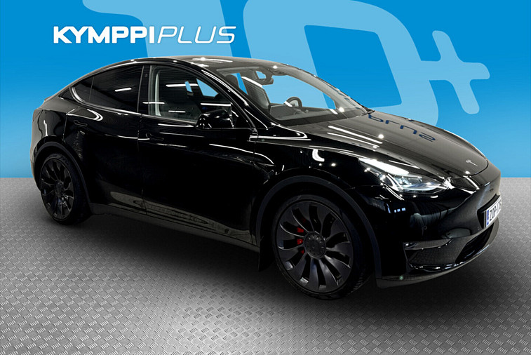 Tesla Model Y Performance - EAP / Ryzen / HW3 / Matrix-LED / Lämpöpumppu / ACC